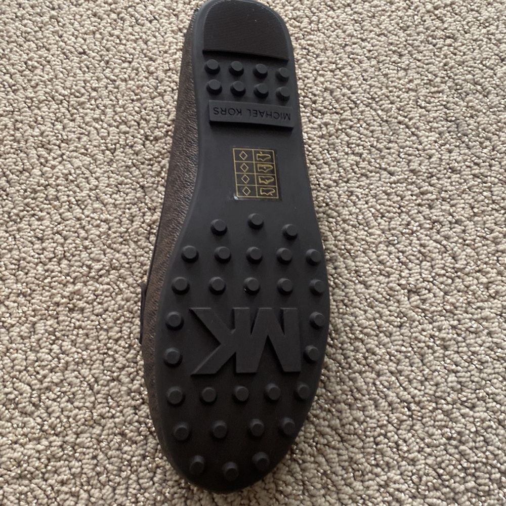 Micheal Kors Loafers Size 8.5 - Picture 3 of 6